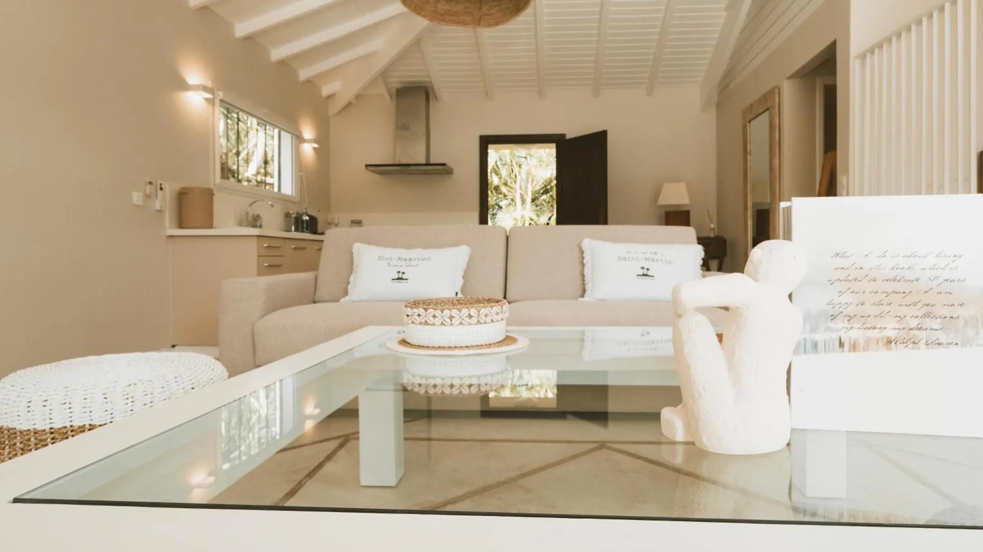 La Villa Hibiscus, Saint Martin Cul de Sac 0*,